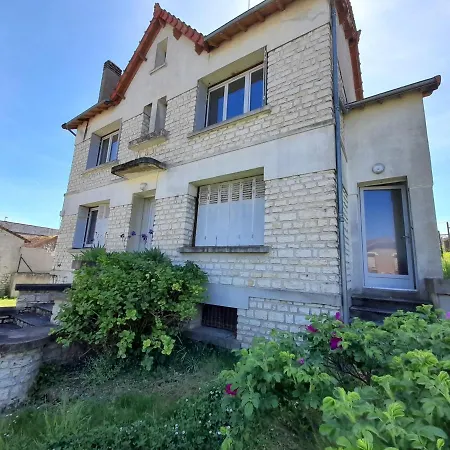 Apartamento T3 Rénové Avec Jardin Et Garage, Centre-ville De - Fr-1-541-99 La Roche-Posay